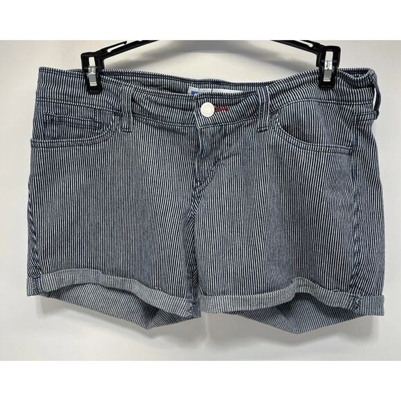 Levi's Denim Shorts Blue Conductor stripes 5 Pocket Zip Closure Roll Cuff 7/28 - Picture 1 of 6